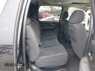 2007 Chevrolet Avalanche 1LT with VIN 3GNEC12077G137899, listed as a IAAI auction lot 41526144 with 245,890 mi miles and . Bid and sale history available at DreamBid. Image 8.
