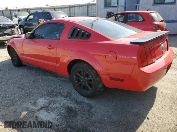 2008 Ford Mustang Deluxe with VIN 1ZVHT80N485138561, listed as a Copart auction lot 58094495 with 181,443 mi miles and Clean title. Bid and sale history available at DreamBid. Image 2.