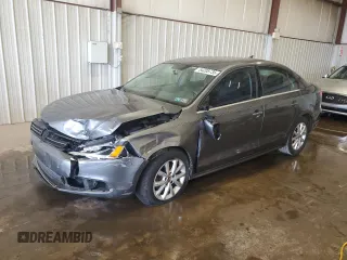 2013 Volkswagen Jetta SE z VIN 3VWDP7AJ0DM201765, wystawiony jako Copart lot #54208735 z przebiegiem 168 392 mil mil oraz Szkoda całkowita • Salvage title. Historia ofert i sprzedaży dostępna na DreamBid. Obrazek 1.