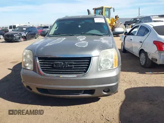 2007 GMC Yukon SLT with VIN 1GKFC13J67J111074, listed as a IAAI auction lot 41459309 with 212,753 mi miles. Bid and sale history available at carsss.com. Image 12.