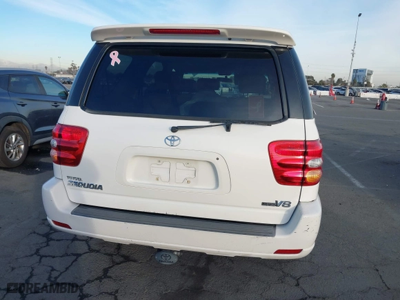2002 Toyota Sequoia Limited with VIN 5TDZT38A72S112419, listed as a IAAI auction lot 41397980 with 115,947 mi miles. Bid and sale history available at carsss.com. Image 17.