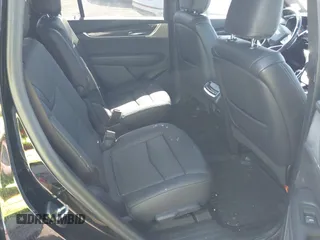 2022 Cadillac XT6 Sport with VIN 1GYKPGRS3NZ143717, listed as a IAAI auction lot 41758715 with 49,083 mi miles. Bid and sale history available at carsss.com. Image 8.