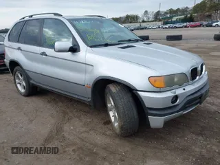 2001 BMW X5 3.0i with VIN WBAFA53571LM67411, listed as a IAAI auction lot 41727600 with 999,999 mi miles. Bid and sale history available at carsss.com. Image 1.