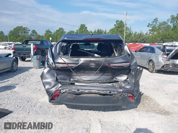2021 Toyota Highlander XLE with VIN 5TDGZRAH4MS532366, listed as a IAAI auction lot 42603712 with 128,861 mi miles and . Bid and sale history available at DreamBid. Image 17.