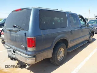 2003 Ford Excursion Special Serv z VIN 1FMNU40L33EC86425, wystawiony jako IAAI lot #42436833 z przebiegiem 192 933 mil mil oraz . Historia ofert i sprzedaży dostępna na DreamBid. Obrazek 4.