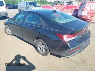 2024 Hyundai Elantra SE with VIN KMHLL4DGXRU729403, listed as a IAAI auction lot 42309484 with 17,252 mi miles and . Bid and sale history available at DreamBid. Image 3.