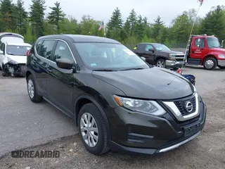 2017 Nissan Rogue SV z VIN KNMAT2MT9HP519773, wystawiony jako IAAI lot #42251447 z przebiegiem 37 020 mil mil oraz . Historia ofert i sprzedaży dostępna na DreamBid. Obrazek 1.