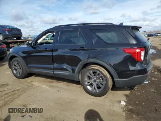 2023 Ford Explorer XLT with VIN 1FMSK8DH9PGB82621, listed as a Copart auction lot 50576485 with 28,026 mi miles and Salvage Title. Bid and sale history available at carsss.com. Image 2.
