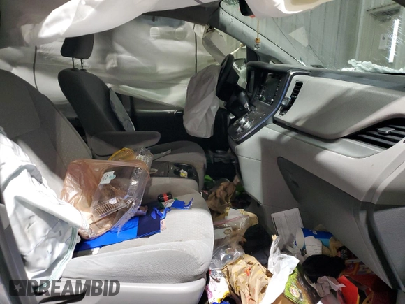 2018 Toyota Sienna LE Auto Access Seat with VIN 5TDKZ3DC1JS926071, listed as a Copart auction lot 45934695 with 0 mi miles and Salvage Title. Bid and sale history available at carsss.com. Image 7.