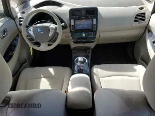 2011 Nissan LEAF SL-e with VIN JN1AZ0CP8BT006149, listed as a Copart auction lot 49096905 with 24,379 mi miles and Clean Title. Bid and sale history available at carsss.com. Image 8.
