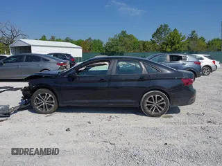 2024 Volkswagen Jetta Sport with VIN 3VWAM7BUXRM064443, listed as a IAAI auction lot 42049756 with 9,722 mi miles and . Bid and sale history available at DreamBid. Image 14.
