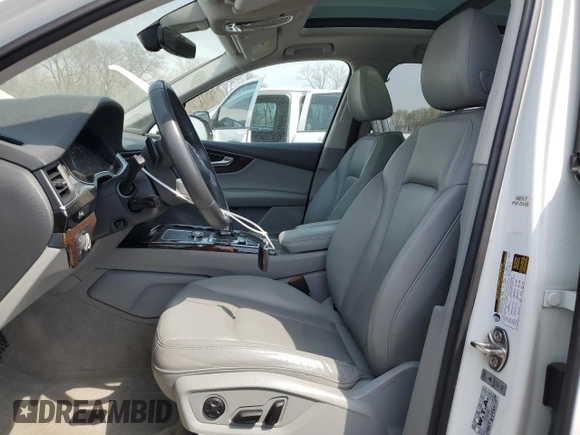 2018 Audi Q7 Premium Plus z VIN WA1LAAF76JD022822, wystawiony jako Copart lot #52515905 z przebiegiem 84 277 mil mil oraz Szkoda całkowita • Salvage title. Historia ofert i sprzedaży dostępna na DreamBid. Obrazek 7.