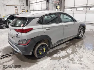 2023 Hyundai Kona SE with VIN KM8K2CAB2PU013965, listed as a IAAI auction lot 41572552 with 39,557 mi miles. Bid and sale history available at carsss.com. Image 4.