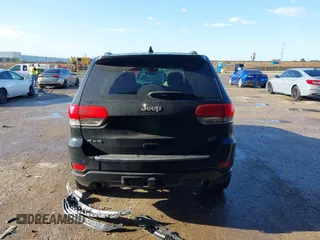 2018 Jeep Grand Cherokee High Altitude with VIN 1C4RJFCT3JC184895, listed as a IAAI auction lot 42093537 with 97,088 mi miles and . Bid and sale history available at DreamBid. Image 16.