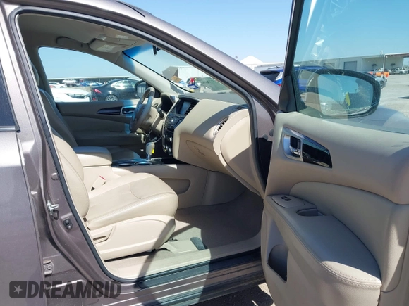 2014 Nissan Pathfinder SV with VIN 5N1AR2MN2EC626243, listed as a IAAI auction lot 41774399 with 146,363 mi miles. Bid and sale history available at carsss.com. Image 5.