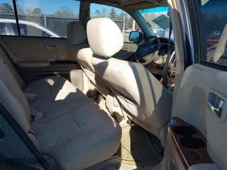 2006 Toyota Highlander w/3rd Row with VIN JTEDP21A360099160, listed as a IAAI auction lot 41270374 with 223,095 mi miles. Bid and sale history available at carsss.com. Image 8.
