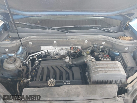 2019 Volkswagen Atlas SE with VIN 1V2DR2CA7KC516363, listed as a IAAI auction lot 42097219 with 92,152 mi miles and . Bid and sale history available at DreamBid. Image 10.
