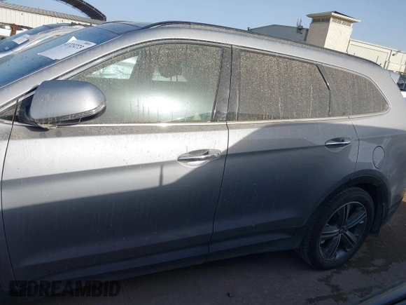 2016 Hyundai Santa Fe SE with VIN KM8SR4HF5GU152935, listed as a IAAI auction lot 41723273 with 166,356 mi miles. Bid and sale history available at carsss.com. Image 14.