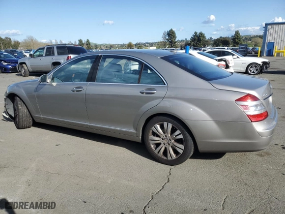 2009 Mercedes-Benz S-Class 5.5L V8 with VIN WDDNG71X89A279023, listed as a Copart auction lot 51844735 with 121,039 mi miles and Salvage Title. Bid and sale history available at carsss.com. Image 2.