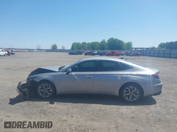 2023 Hyundai Sonata SEL with VIN KMHL64JA9PA268605, listed as a IAAI auction lot 41969724 with 43,150 mi miles and . Bid and sale history available at DreamBid. Image 14.
