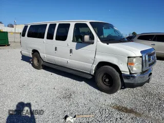 2009 Ford Econoline Passenger XL with VIN 1FBSS31L19DA07353, listed as a Copart auction lot 88078365 with 206,320 mi miles and Salvage title. Bid and sale history available at DreamBid. Image 4.