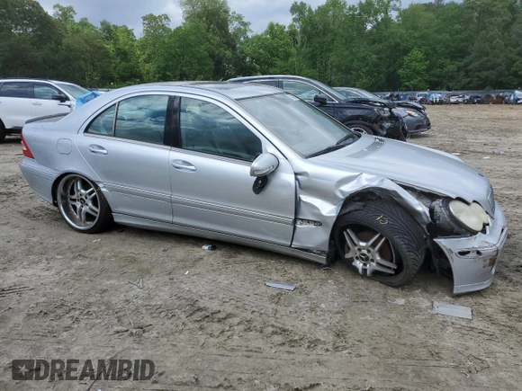 2006 Mercedes-Benz C 280 Luxury with VIN WDBRF54H56A871433, listed as a Copart auction lot 57302905 with 127,105 mi miles and Salvage title. Bid and sale history available at DreamBid. Image 4.