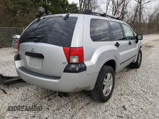 2004 Mitsubishi Endeavor LS with VIN 4A4MN21S54E085269, listed as a Copart auction lot 81227024 with 169,188 mi miles and Salvage Title. Bid and sale history available at carsss.com. Image 4.