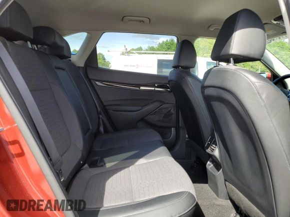 2022 Kia Seltos S with VIN KNDEUCAAXN7276641, listed as a Copart auction lot 57770305 with 26,594 mi miles and Salvage title. Bid and sale history available at DreamBid. Image 11.