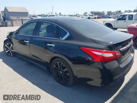2016 Nissan Altima S z VIN 1N4AL3AP9GC175452, wystawiony jako IAAI lot #41979938 z przebiegiem 145 950 mil mil oraz . Historia ofert i sprzedaży dostępna na DreamBid. Obrazek 14.