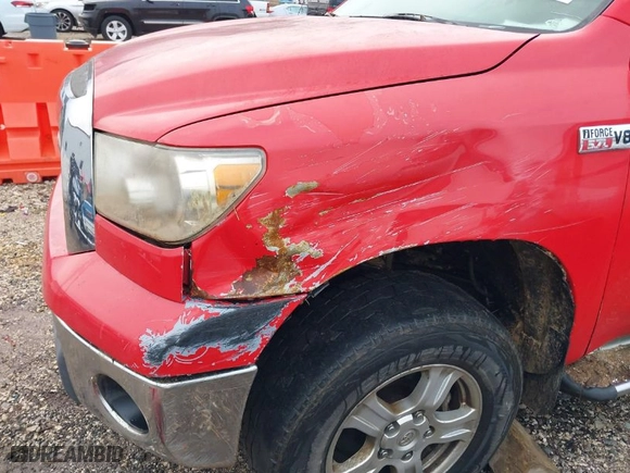 2008 Toyota Tundra 2WD Truck with VIN 5TFEV54158X041587, listed as a IAAI auction lot 41495639 with 337,508 mi miles. Bid and sale history available at carsss.com. Image 6.