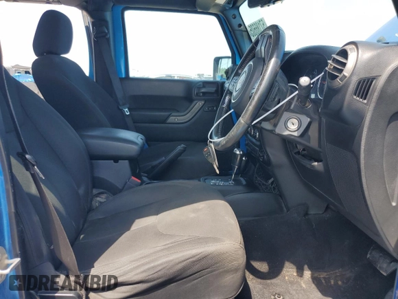 2016 Jeep Wrangler Unlimited Sport RHD z VIN 1C4BJWKG8GL307167, wystawiony jako Copart lot #57186605 z przebiegiem 182 213 mil mil oraz Czysty tytuł • Clean title. Historia ofert i sprzedaży dostępna na DreamBid. Obrazek 7.