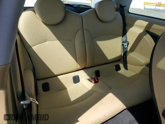 2009 MINI Hardtop S with VIN WMWMF73539TW85698, listed as a Copart auction lot 54957685 with 98,429 mi miles and Clean Title. Bid and sale history available at DreamBid. Image 10.