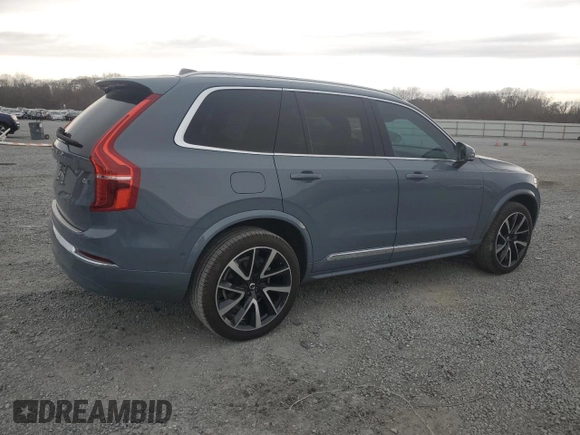 2023 Volvo XC90 Plus z VIN YV40621N9P1927309, wystawiony jako Copart lot #48553595 z przebiegiem 11 876 mil mil oraz Szkoda całkowita • Salvage title. Historia ofert i sprzedaży dostępna na DreamBid. Obrazek 3.