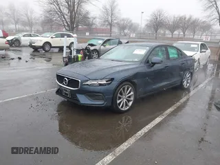 2019 Volvo S60 Momentum with VIN 7JRA22TK2KG013593, listed as a IAAI auction lot 41560933 with 49,619 mi miles. Bid and sale history available at carsss.com. Image 17.