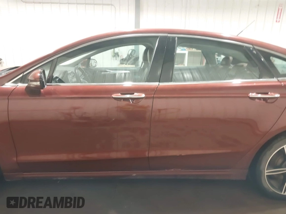 2015 Ford Fusion SE with VIN 3FA6P0HD9FR104787, listed as a IAAI auction lot 42373853 with 155,954 mi miles and . Bid and sale history available at DreamBid. Image 14.