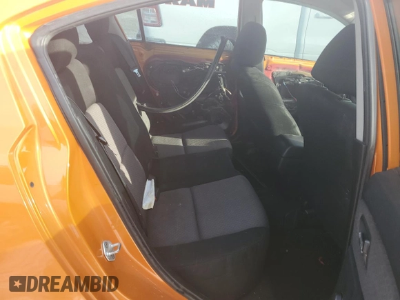 2006 Mazda 3 i with VIN JM1BK12F661446313, listed as a Copart auction lot 84544614 with 211,081 mi miles and Salvage Title. Bid and sale history available at carsss.com. Image 10.