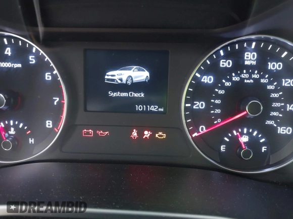 2021 Kia Forte LXS z VIN 3KPF24AD6ME361887, wystawiony jako IAAI lot #42202222 z przebiegiem 101 142 mil mil oraz . Historia ofert i sprzedaży dostępna na DreamBid. Obrazek 7.
