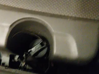 2017 Nissan Pathfinder SL z VIN 5N1DR2MM9HC626121, wystawiony jako IAAI lot #41960381 z przebiegiem 139 819 mil mil oraz . Historia ofert i sprzedaży dostępna na DreamBid. Obrazek 20.