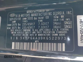 2019 Kia Sorento LX with VIN 5XYPG4A39KG522973, listed as a IAAI auction lot 41353348 with 151,889 mi miles. Bid and sale history available at carsss.com. Image 9.