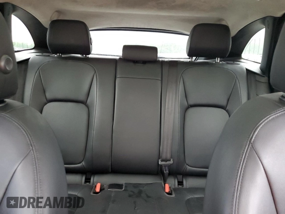 2019 Jaguar F-Pace 25t with VIN SADCS2FXXKA390615, listed as a Copart auction lot 54220435 with 108,687 mi miles and Clean title. Bid and sale history available at DreamBid. Image 10.