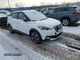 2019 Nissan Kicks S with VIN 3N1CP5CUXKL519747, listed as a IAAI auction lot 41465460 with 40,066 mi miles. Bid and sale history available at carsss.com. Image 1.