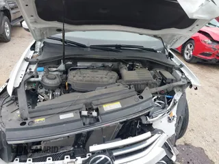 2023 Volkswagen Tiguan SE with VIN 3VVNB7AX8PM099759, listed as a IAAI auction lot 41340885 with 28,562 mi miles and . Bid and sale history available at DreamBid. Image 10.
