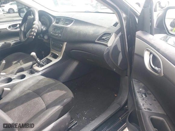 2015 Nissan Sentra SR with VIN 3N1AB7AP8FY264295, listed as a IAAI auction lot 41734824 with 147,388 mi miles. Bid and sale history available at carsss.com. Image 5.