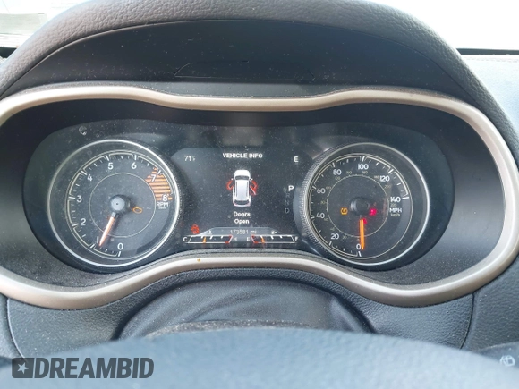 2016 Jeep Cherokee Limited with VIN 1C4PJMDS9GW188443, listed as a IAAI auction lot 42224592 with 173,581 mi miles and . Bid and sale history available at DreamBid. Image 7.