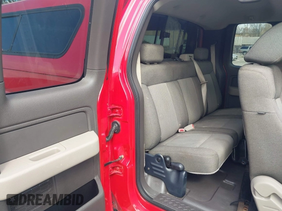 2009 Ford F-150 STX with VIN 1FTRX12WX9FA65135, listed as a IAAI auction lot 41608999 with 94,244 mi miles. Bid and sale history available at carsss.com. Image 8.
