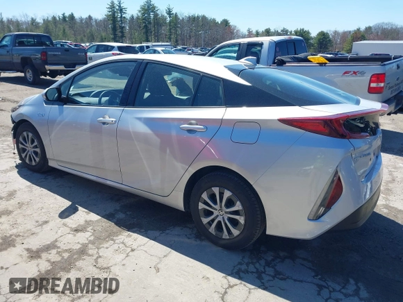 2020 Toyota Prius LE with VIN JTDKARFPXL3137917, listed as a IAAI auction lot 42037108 with 49,578 mi miles and . Bid and sale history available at DreamBid. Image 3.