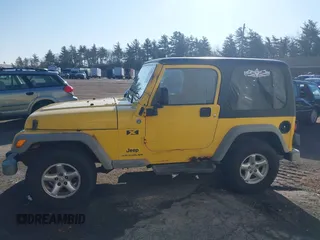 2005 Jeep Wrangler X with VIN 1J4FA39S25P374373, listed as a IAAI auction lot 41754017 with 195,156 mi miles. Bid and sale history available at carsss.com. Image 14.