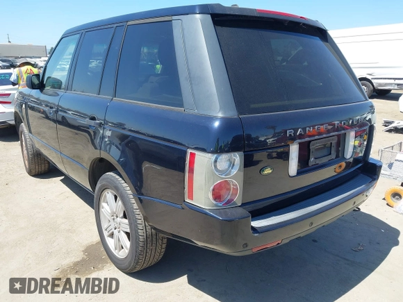 2008 Land Rover Range Rover HSE with VIN SALMF15418A284352, listed as a IAAI auction lot 42507443 with 74,145 mi miles and . Bid and sale history available at DreamBid. Image 3.