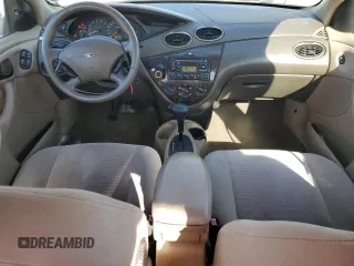 2001 Ford Focus ZTS with VIN 1FAHP383X1W204498, listed as a Copart auction lot 87933995 with 82,555 mi miles and Salvage Title. Bid and sale history available at carsss.com. Image 8.