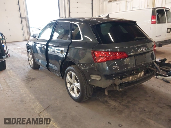 2020 Audi Q5 Premium with VIN WA1ANAFY8L2025272, listed as a IAAI auction lot 41891966 with 76,626 mi miles and . Bid and sale history available at DreamBid. Image 3.